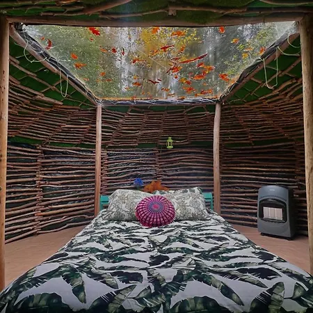 Selfmade Yurt - Naturviana Semesterbostad *